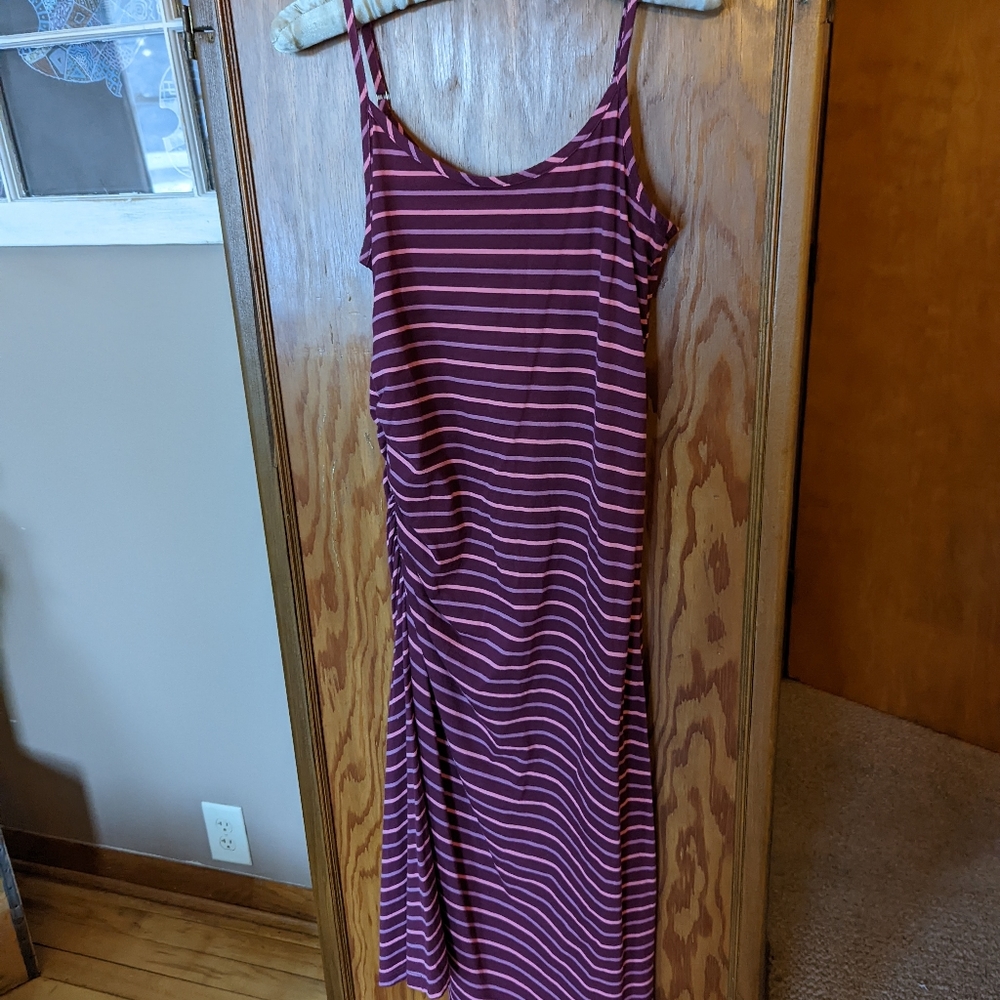 Gap Summer Midi Dress. Size small.